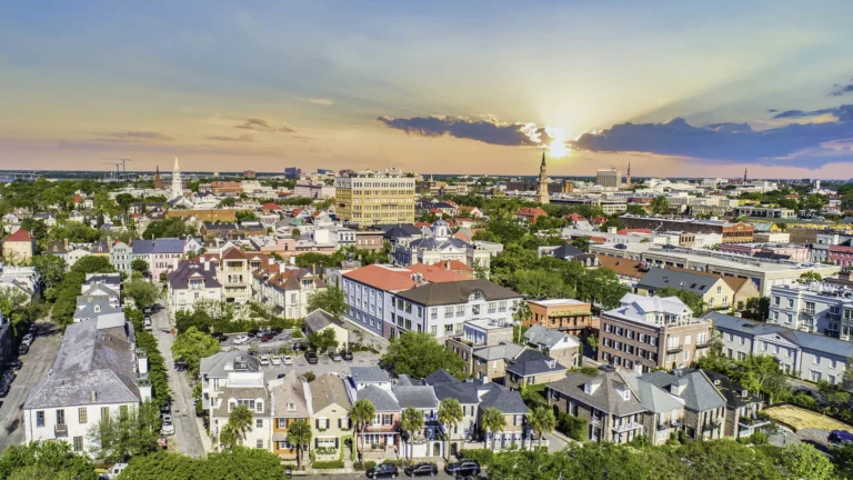 Best Time to Visit Charleston, SC: Seasonal Guide with Local Tips (2025 Edition)