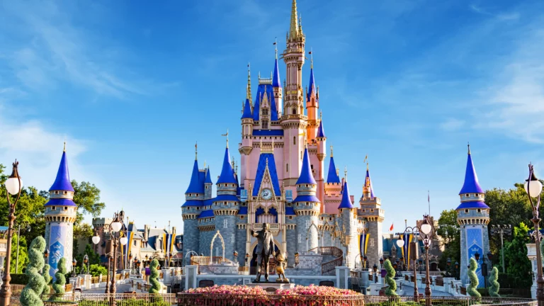 Best Things to Do in Orlando, Florida: Theme Parks, Hidden Gems & Budget Tips